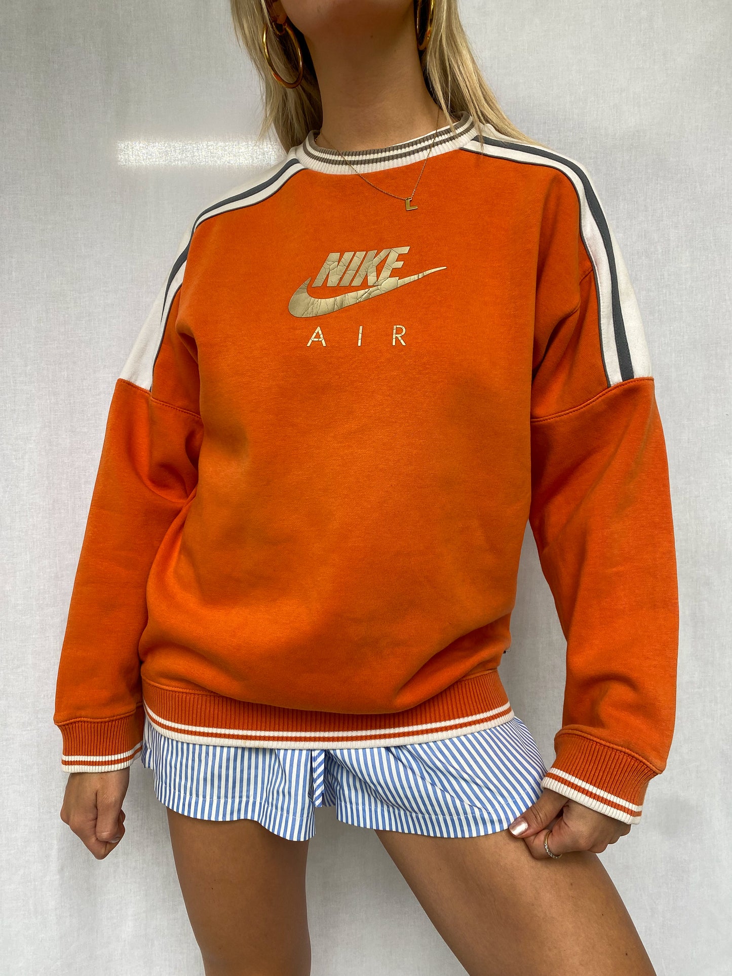 NIKE SWEATER