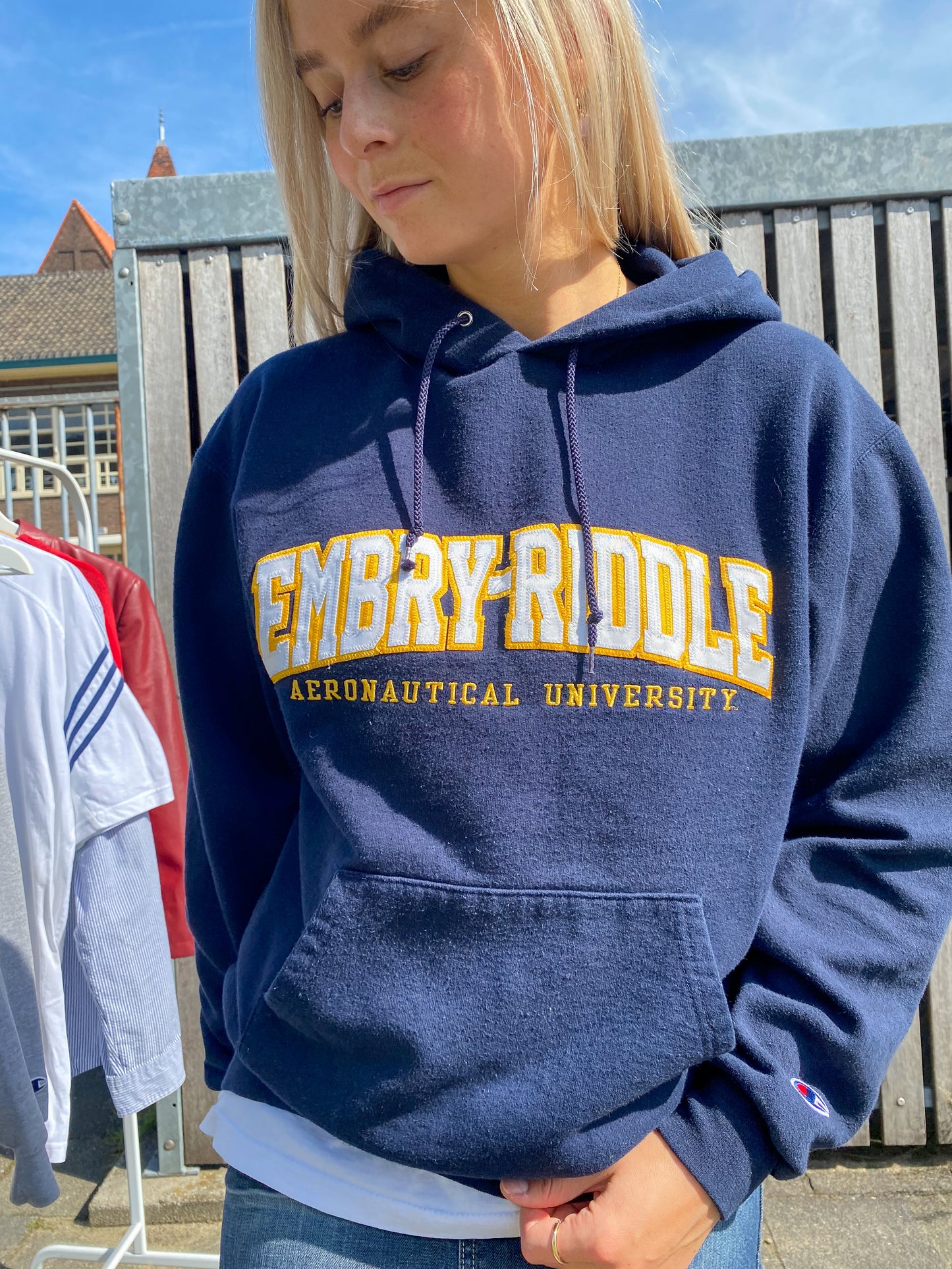 CHAMPION UNIVERSITY HOODIE