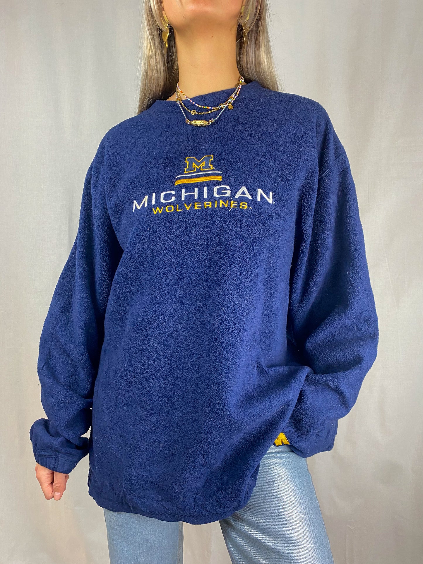 STARTER  MICHIGAN WOLVERINES FLEECE SWEATER