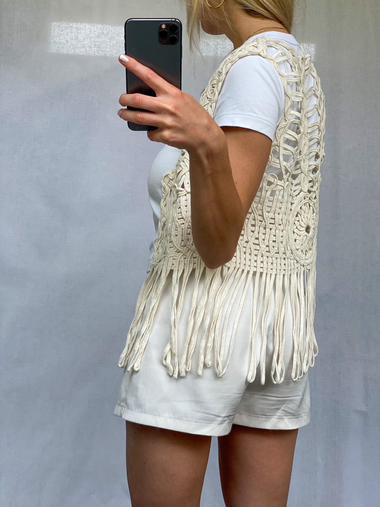 KNITTED GILET